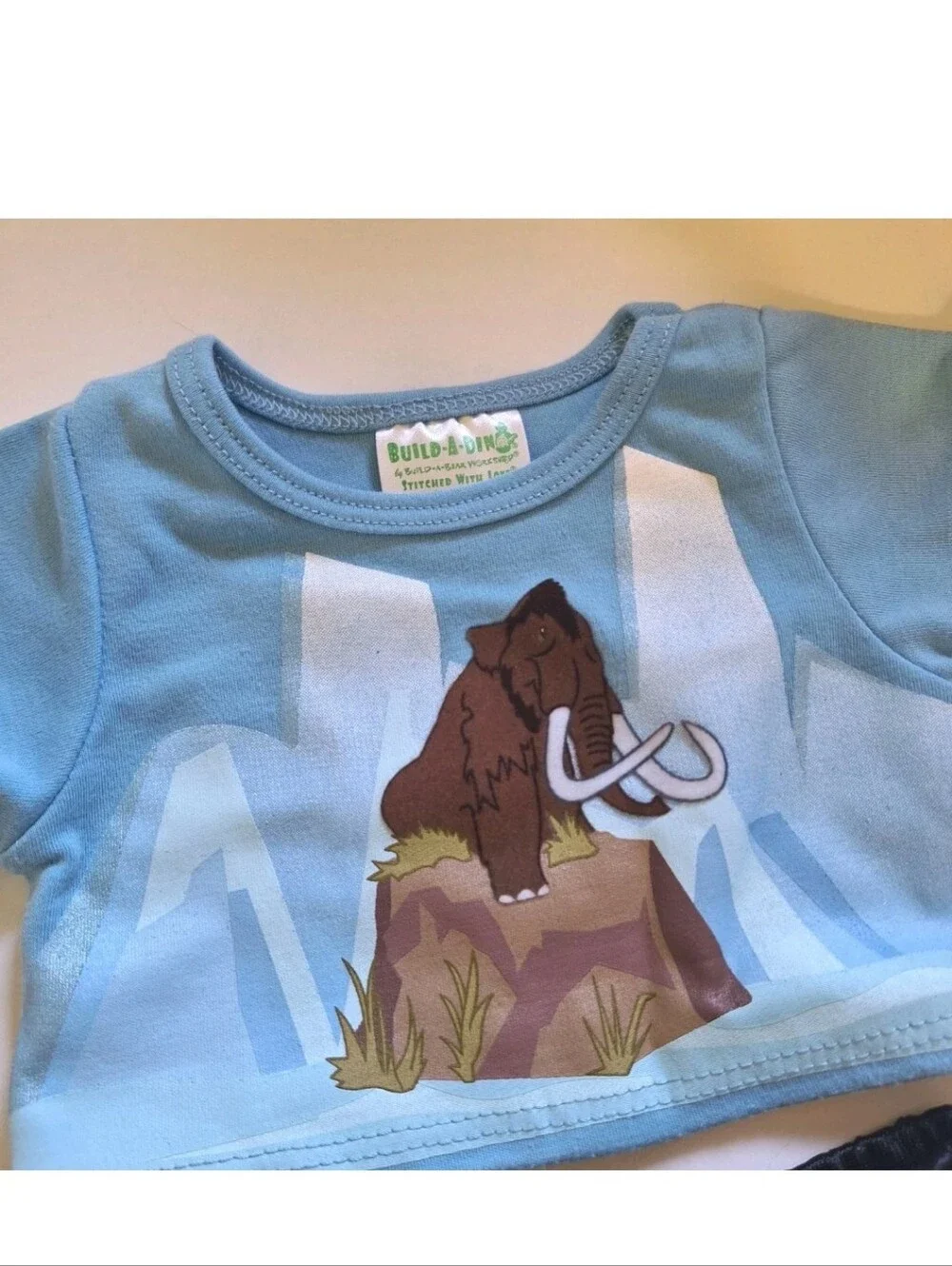 Build A Bear Workshop Lion King Pumbaa Blue Tee Shirt With Black Gym Shorts